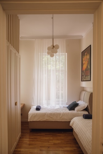 Radoslav Bacho Kiro 2BD · Elegant Escape: High Ceilings, Balcony & Piano 14 Flat Manager Booking