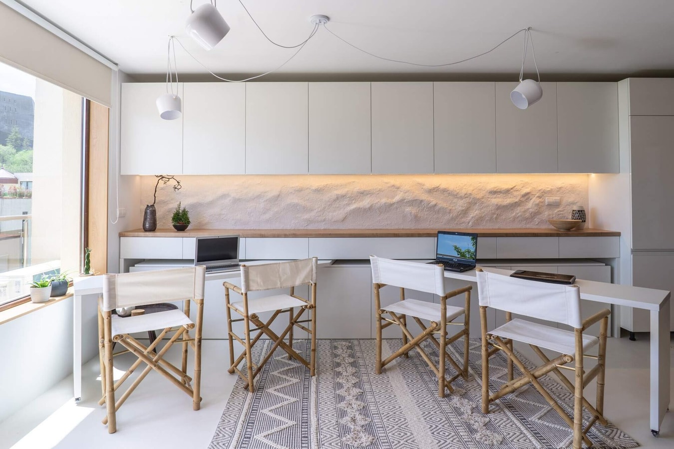 Smartly Designed Flat with Balcony & Parking 11 Flat Manager Booking