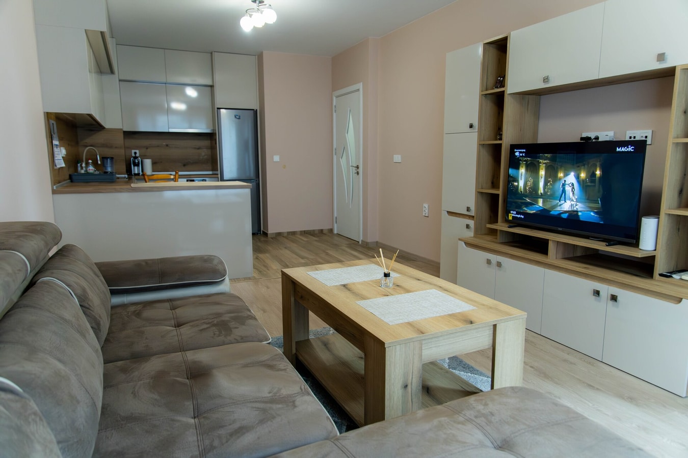 1BD Retreat with Balcony in Vibrant Varna District 6 Flat Manager Booking