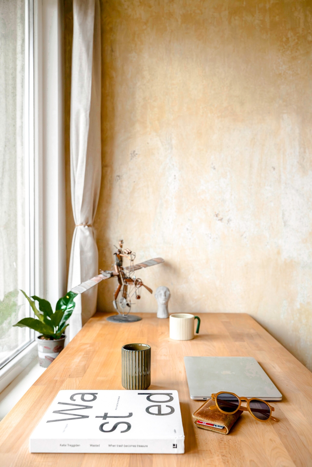 TERRA Design /Award-Winning Apartment/ 39 Flat Manager Booking