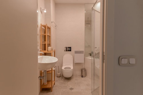 Sofia Dream Apartments - 1-BDR on Ekzarh Yosif 5 Flat Manager Booking