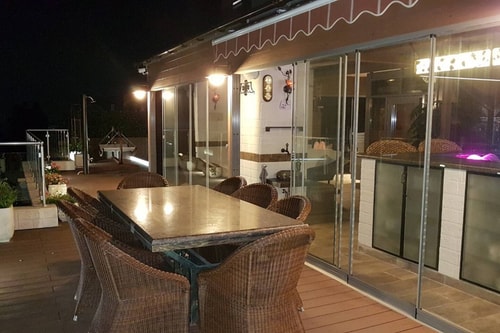 Under the Stars - Lux. Penthouse w/ POOL + Terrace 82 Flat Manager Booking
