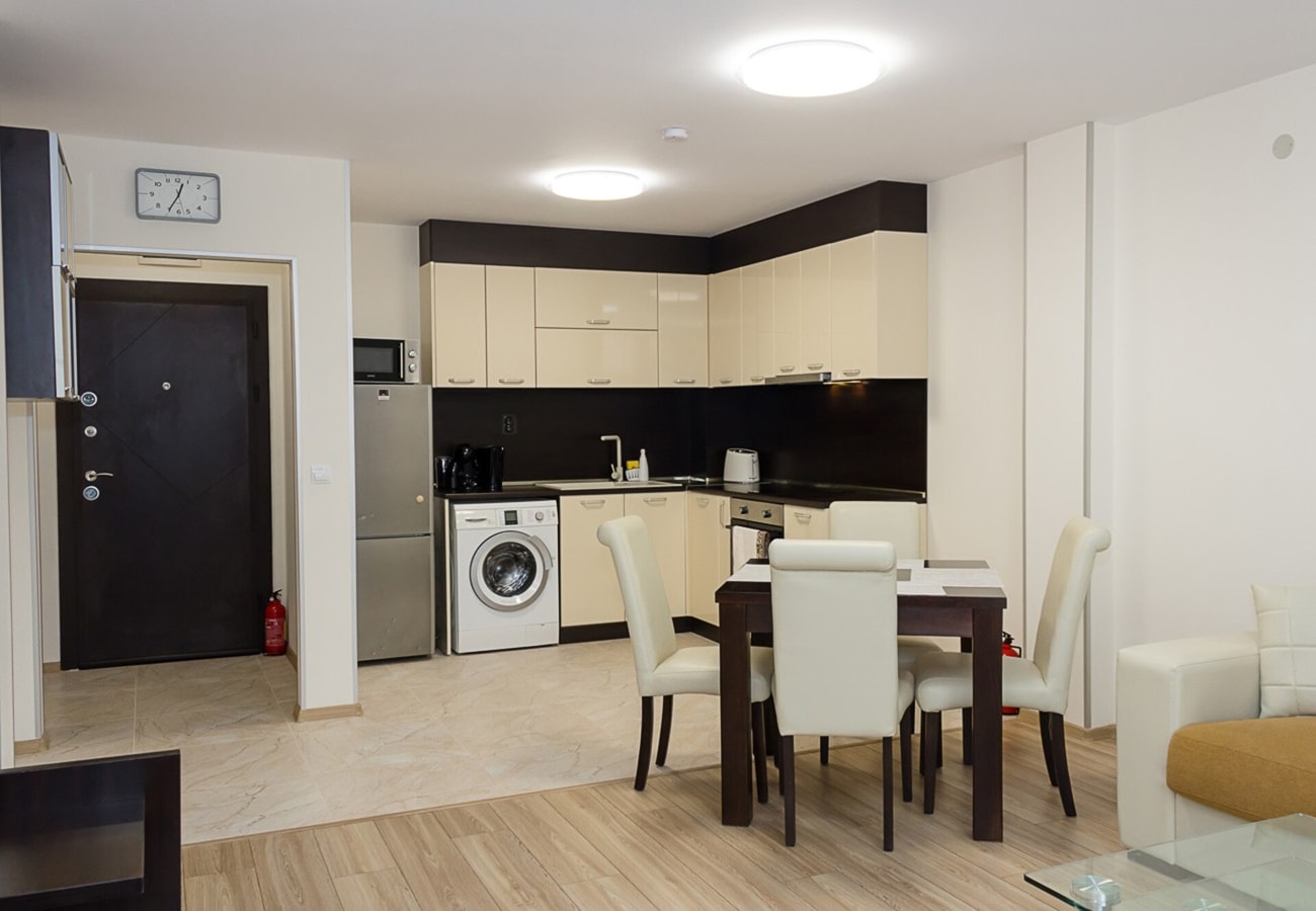 Golden Sands 1BD Apartment 9 Flat Manager Booking