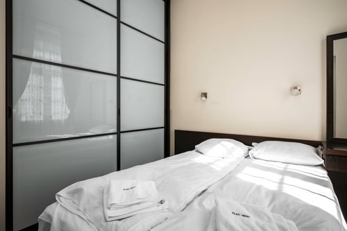 1BD Apartment - Perfect Central Location 1 Flat Manager Booking