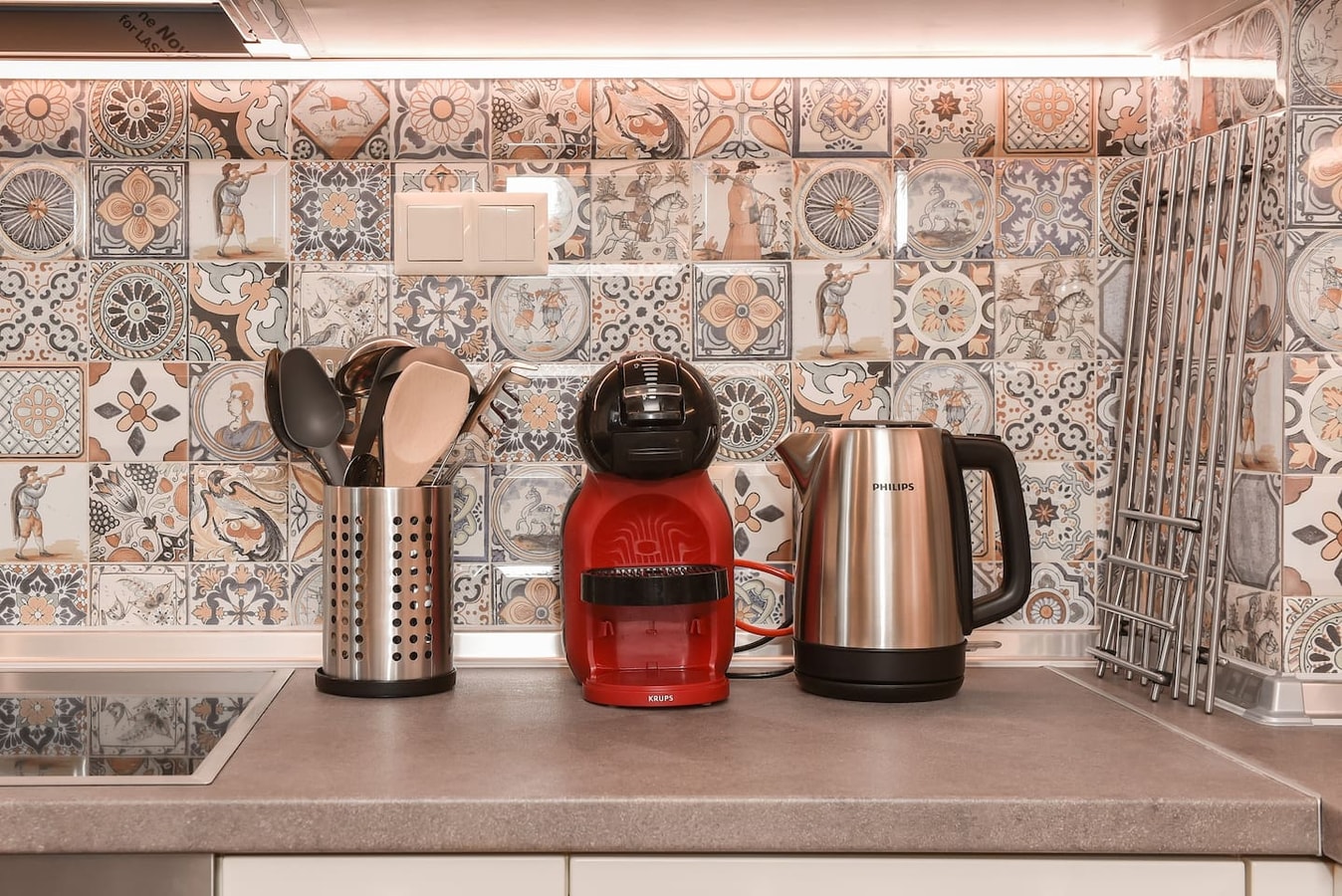The Grunge Spot - Charming NEW 1-Bedroom 14 Flat Manager Booking