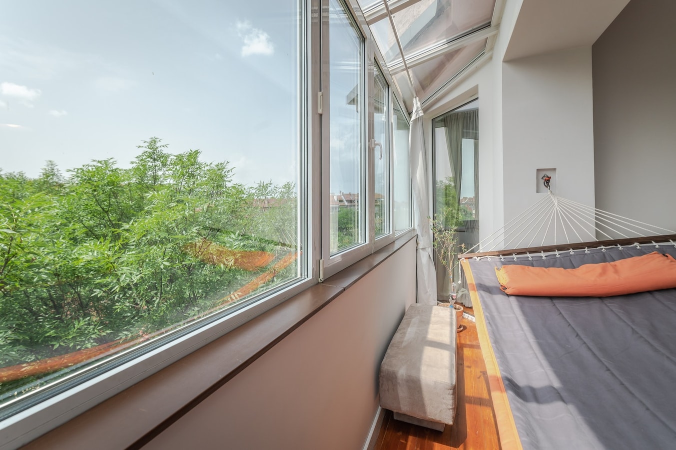 Flamingo Flat /Two-bedroom with Balcony\ 6 Flat Manager Booking