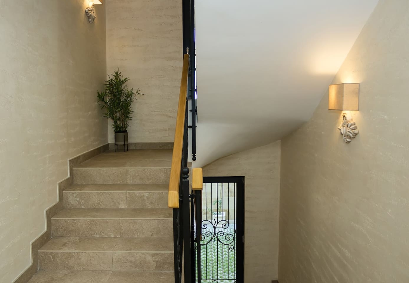 Central Supreme Apartments in Varna 43 Flat Manager Booking
