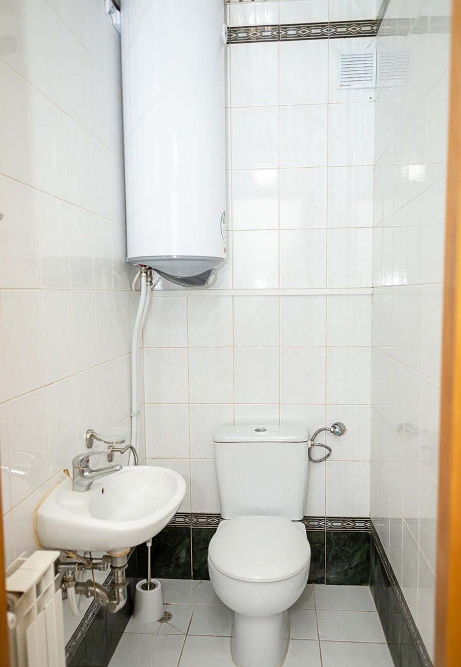 3BD Maisonette with Sea Views - Next to Sea Garden 31 Flat Manager Booking