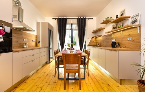 Chic and Charming 2BD Flat in the Heart of Plovdiv 1 Flat Manager Booking