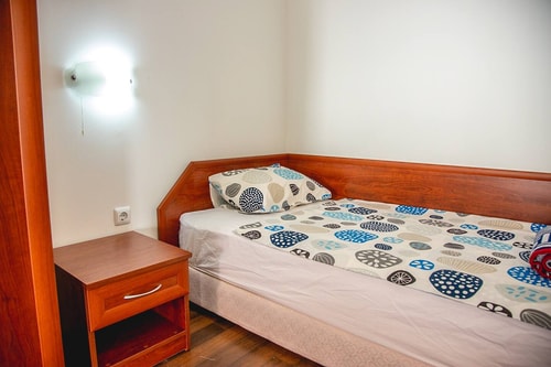 Nessebar's NEW Town TOP Centre 2-BDR Apartment 18 Flat Manager Booking