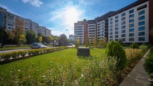 Aviva City Stay – Noir Studio 10 Flat Manager Booking