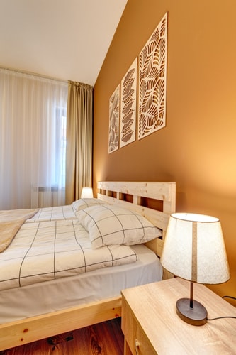 Cosy 1BD Apt w/ Free Parking and Balcony 18 Flat Manager Booking