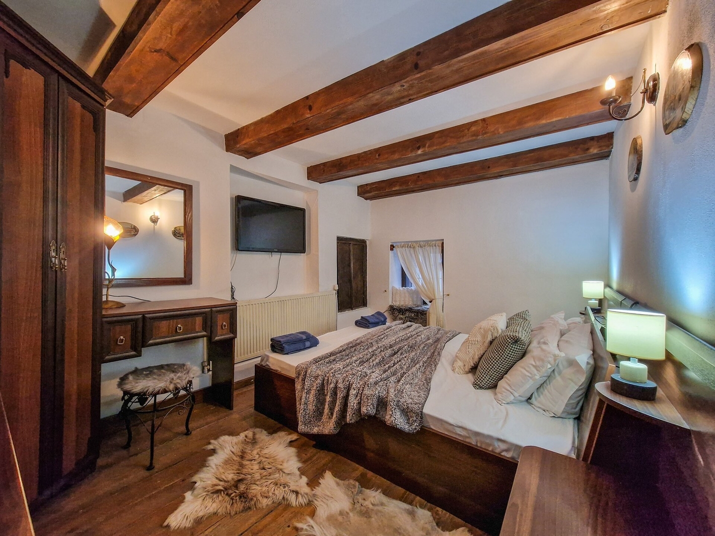 8BD Retreat in Bansko: Comfort & Mountain Charm 2 Flat Manager Booking