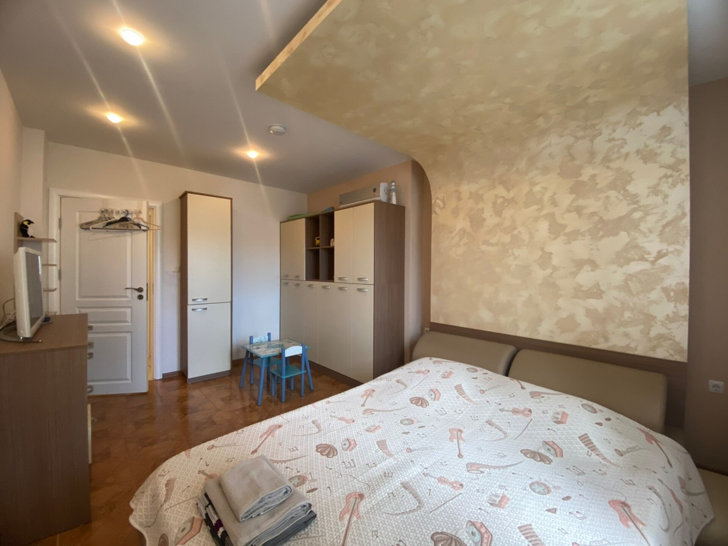 Robinzon Beach 3BD Lux apartment by Flat Manager 1 Flat Manager Booking