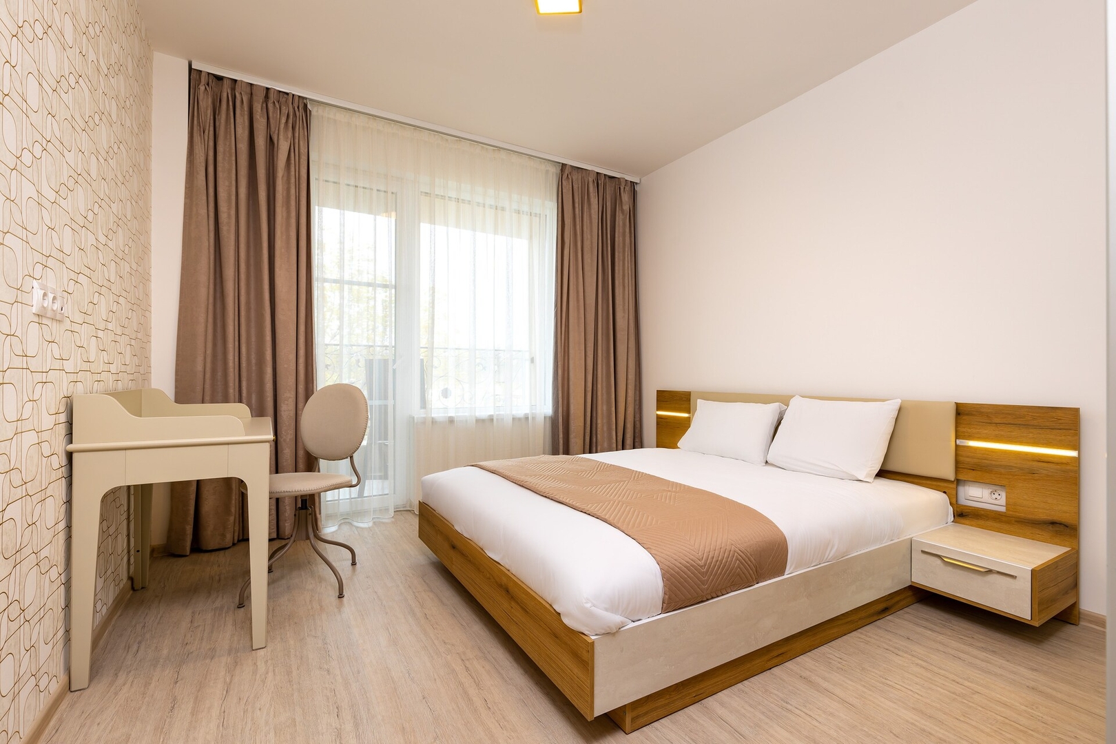 Magnolia Gardens -1BD with Balcony & Parking 1 Flat Manager Booking