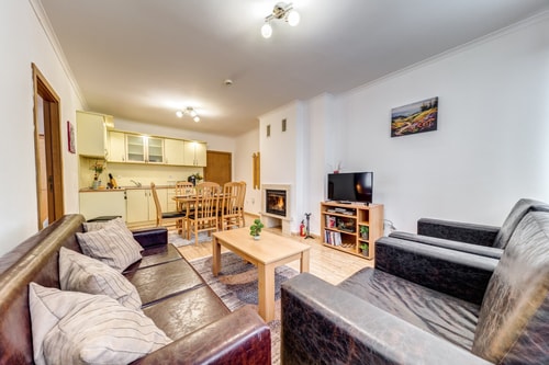 Alpine Haven 2-Bedroom Escape in Pamporovo 13 Flat Manager Booking