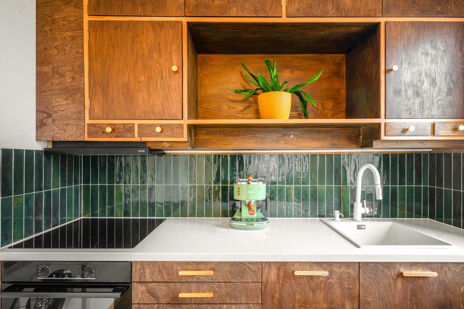 TERRA Design /Award-Winning Apartment/ 6 Flat Manager Booking