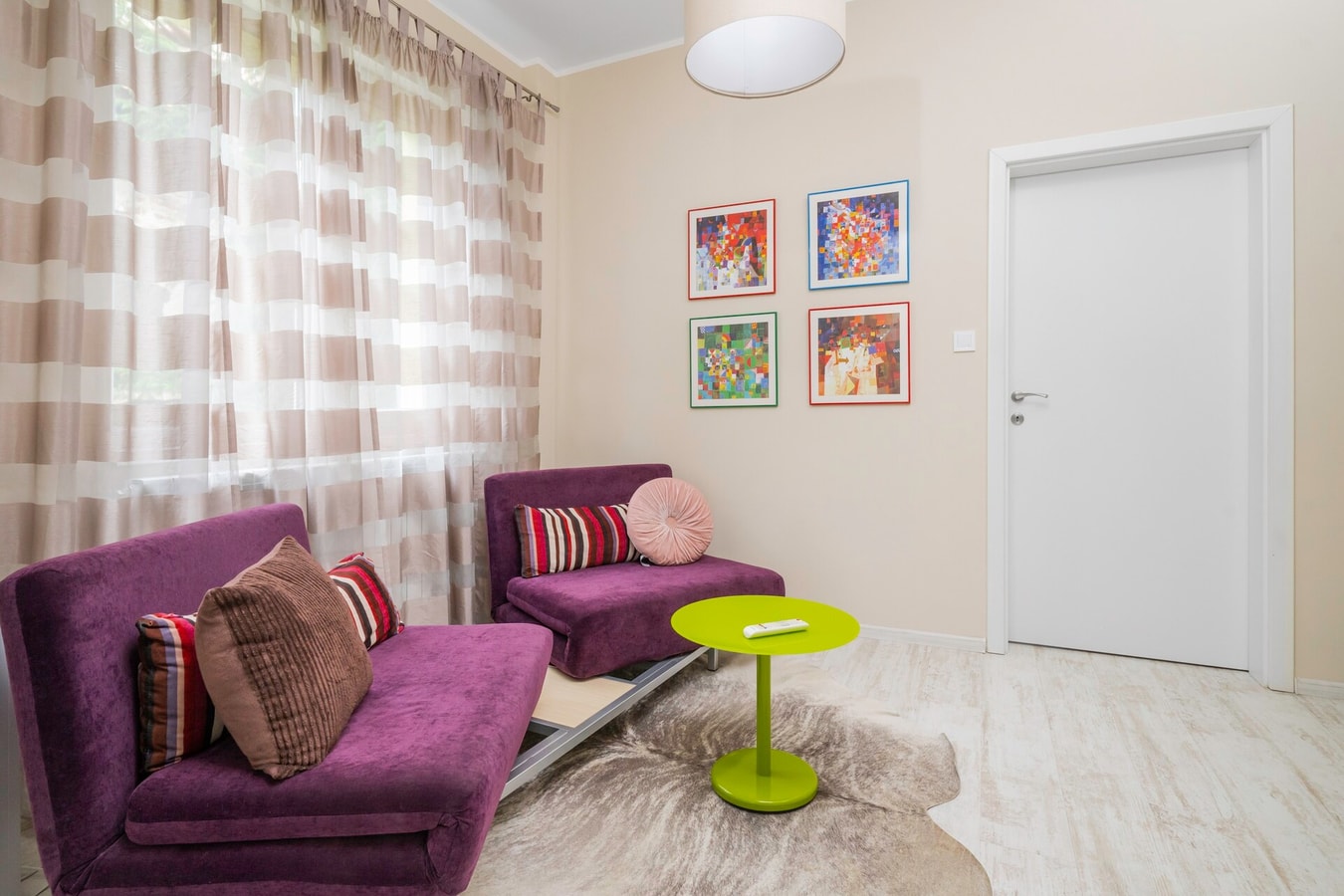 Cozy Nest near Eagle's Bridge with Workspace Flat Manager Booking