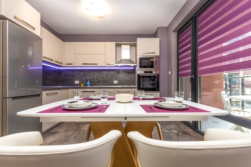 Stylish 1BD flat with a Parking Spot 0 Flat Manager Booking