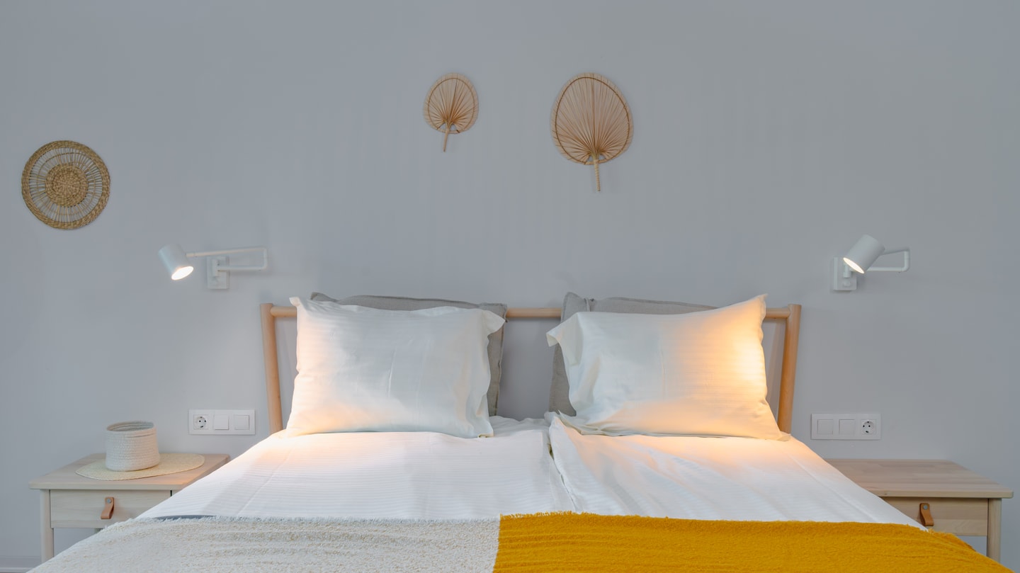 Aviva City Stay – Blue Note Studio 3 Flat Manager Booking