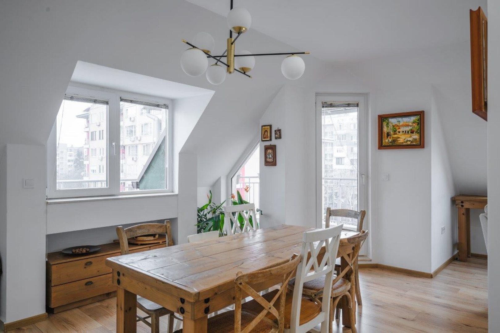 Charming & Cozy 2BD Apartment with Natural Light 2 Flat Manager Booking