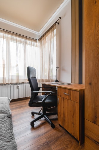 Eagles' Bridge ~ 1BD flat with desk 8 Flat Manager Booking