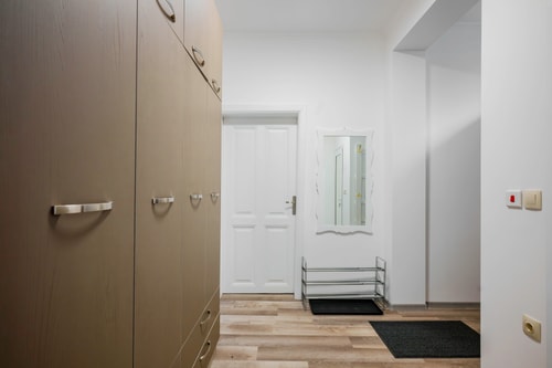Central 1BD Next to Womens Market and Sofia's Gems 21 Flat Manager Booking