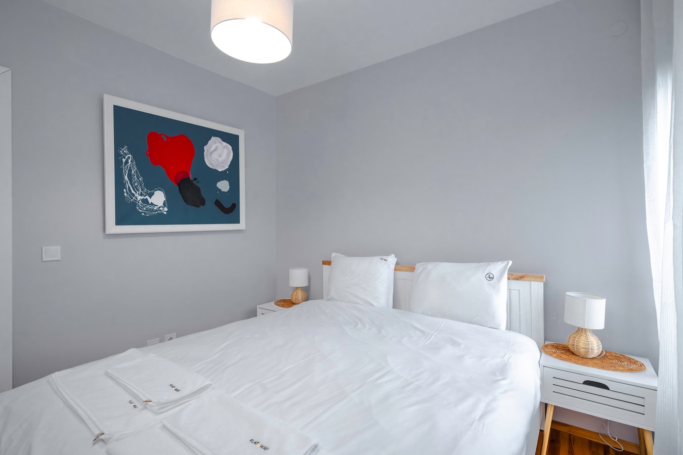 AeroLuxe Living 1BD Apartment 1 Flat Manager Booking