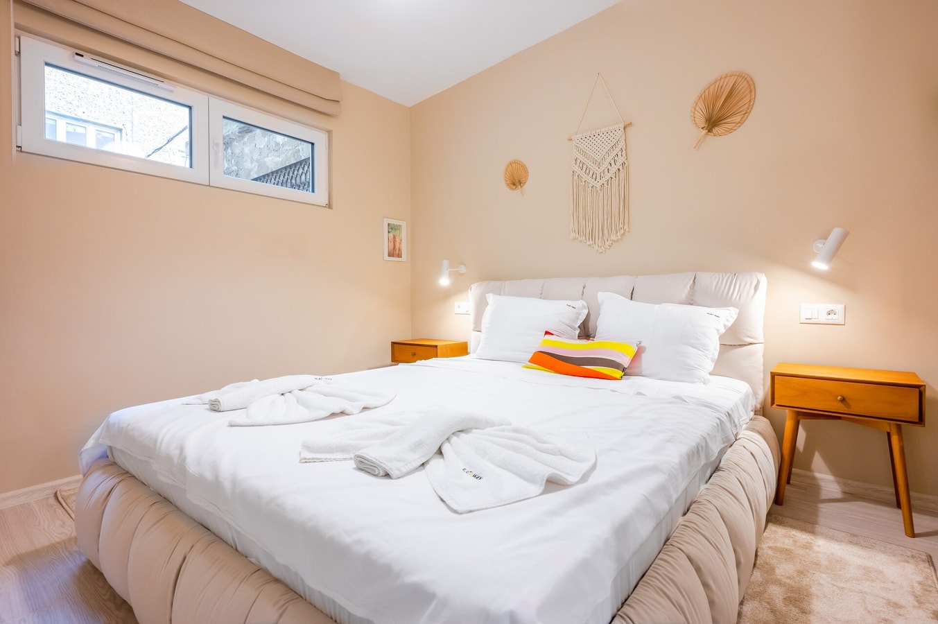 Central Stylish Suite & Studio with Shared Terrace 32 Flat Manager Booking