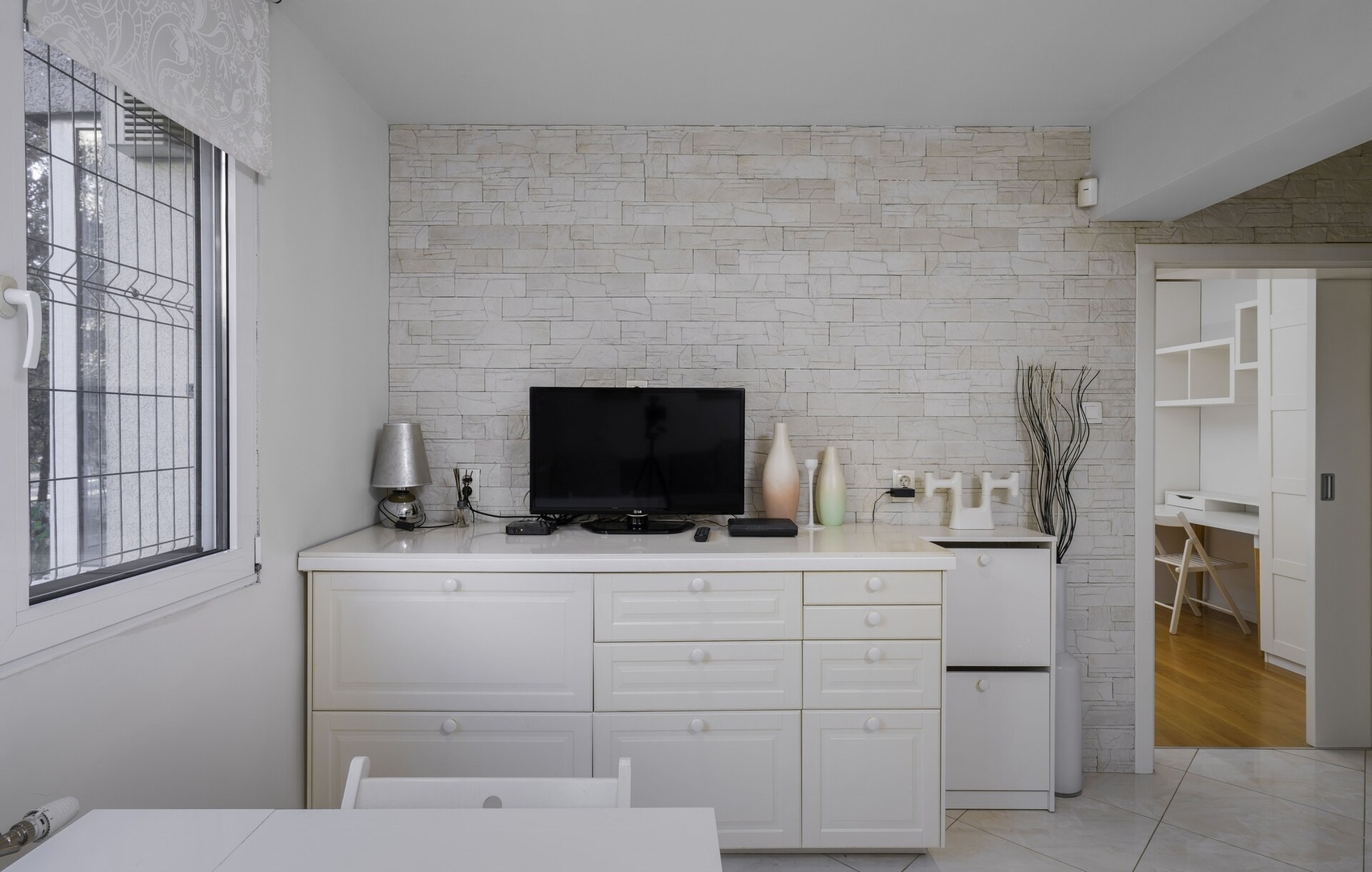 Bright & Cozy 1BD Apartment close to South Park 14 Flat Manager Booking