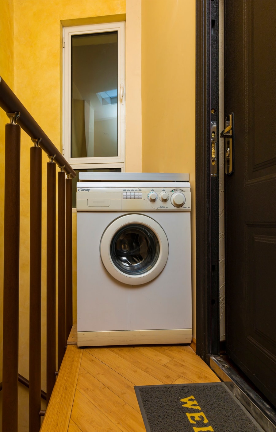 1BD Apartment with a Cute Balcony in Kapana 23 Flat Manager Booking