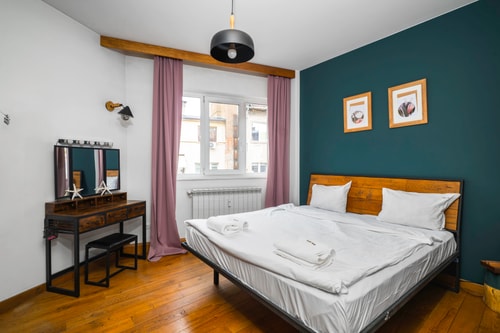 Central Sanctuary 3BD 2 Flat Manager Booking