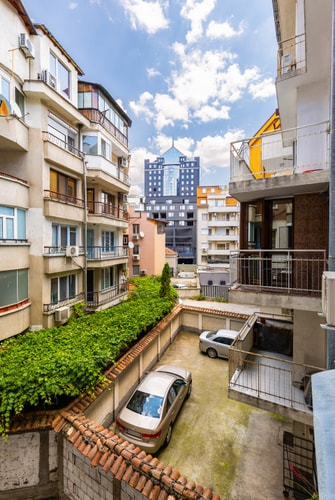 Stylish 1BD with Desk in Karshiaka 16 Flat Manager Booking