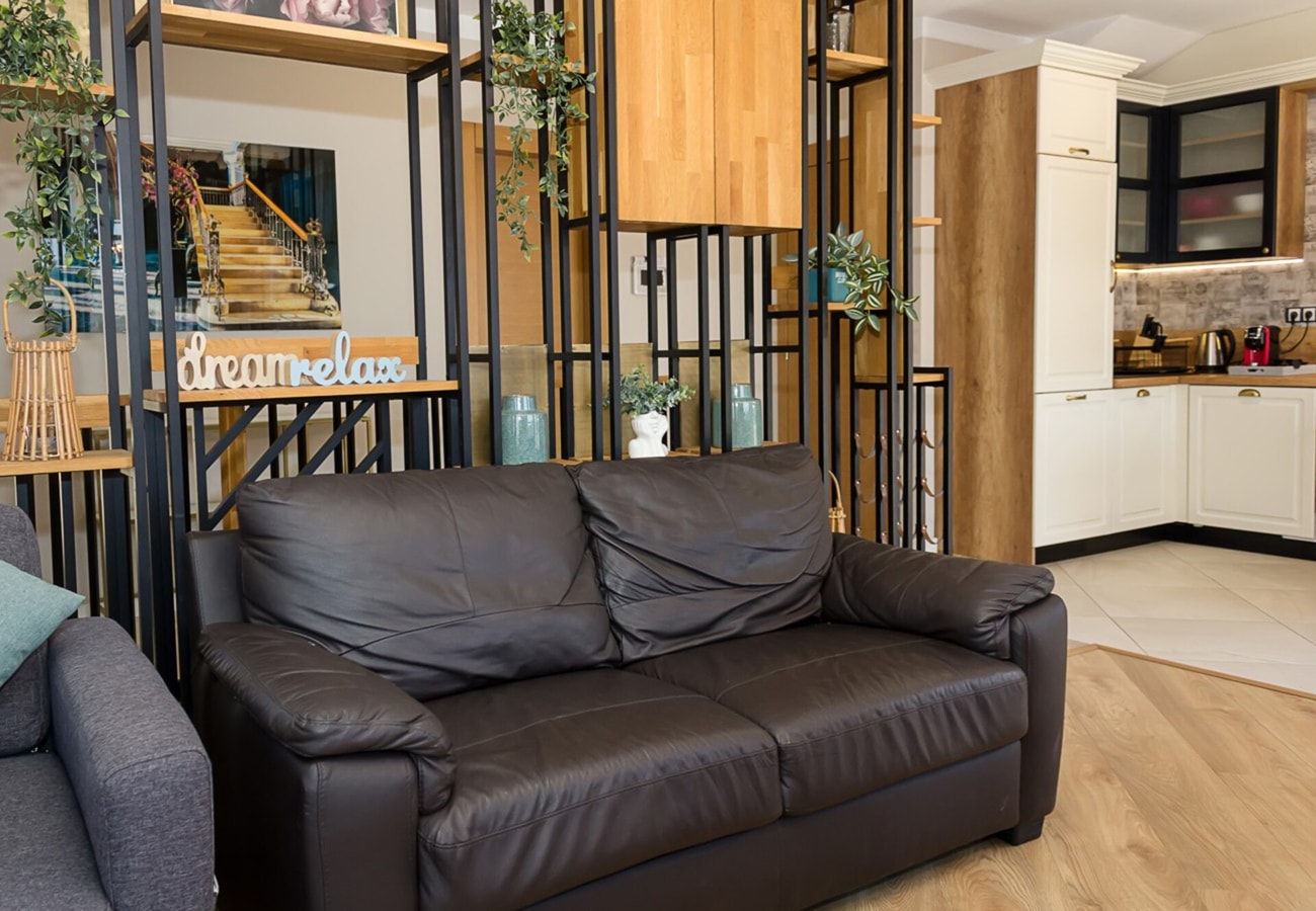 Warm&Comfy 3BD Apt Varna Center 12 Flat Manager Booking