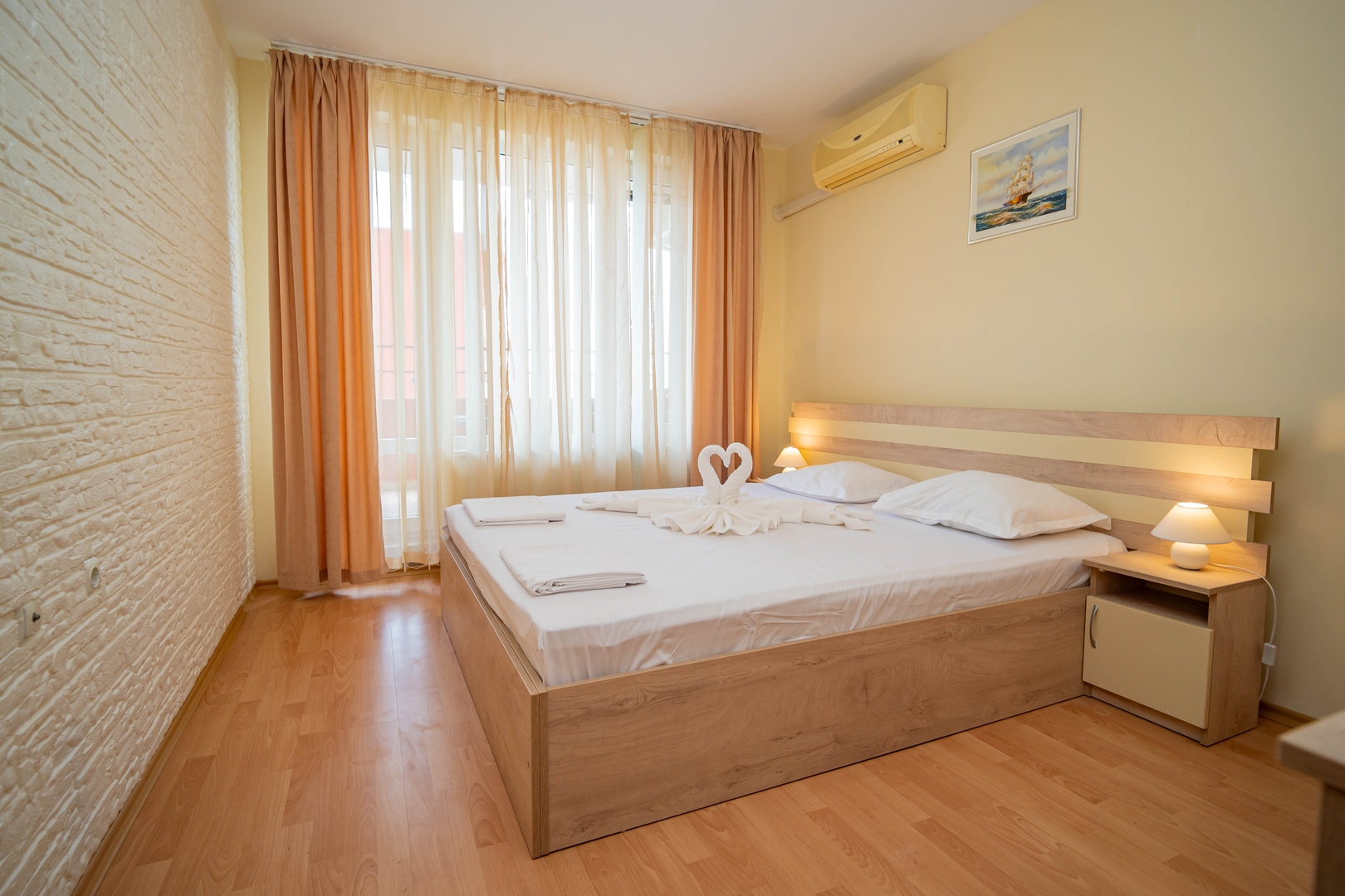 The Sea Balcony - 1BD Apartment by Flat Manager 4 Flat Manager Booking