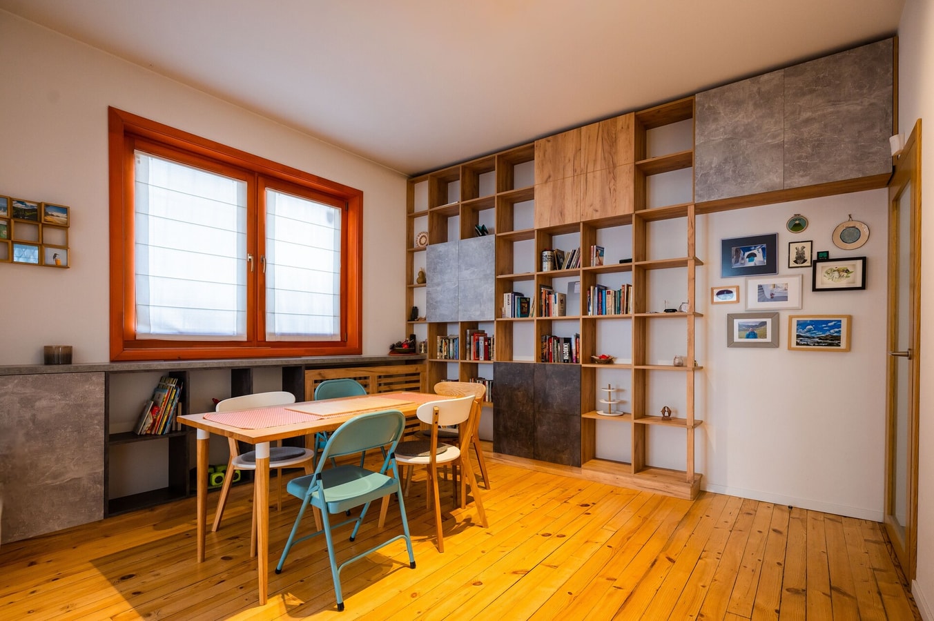 Colorful Getaway right next to NDK Flat Manager Booking