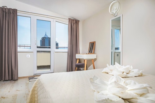 Fancy 1BD penthouse with terrace near the centre 11 Flat Manager Booking