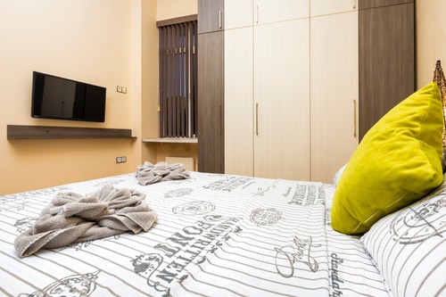 1BD Apartment with a Cute Balcony in Kapana 14 Flat Manager Booking