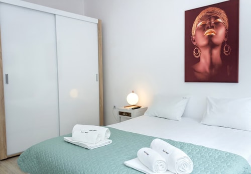Cosy and modern 1BD flat near the city centre 14 Flat Manager Booking