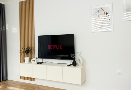 Chic Retreat in Varna's Fifth Element 6 Flat Manager Booking