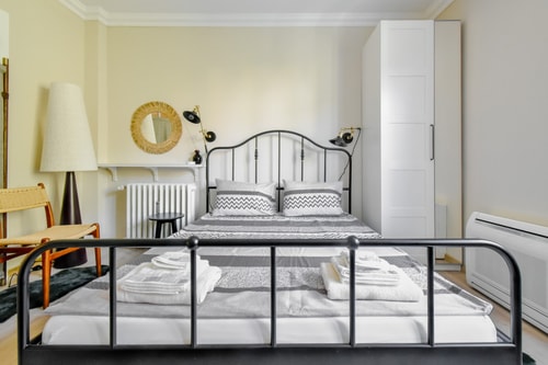 Charming Sofia Center Stay for 4 3 Flat Manager Booking