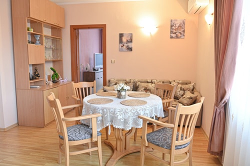 Bright 1BR Flat | Near Center & Ski Lift Bansko 5 Flat Manager Booking