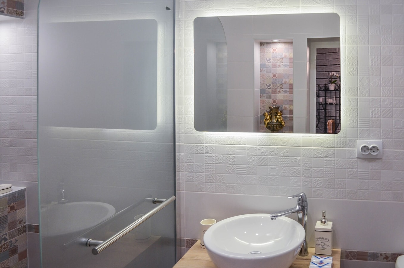 Two Bedroom Luxury Apartment in top center 27 Flat Manager Booking