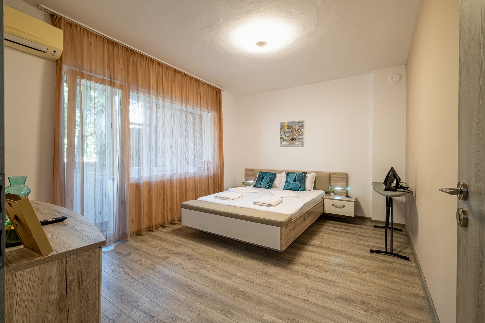Black Sea Spacious 3BR Apartment 11 Flat Manager Booking