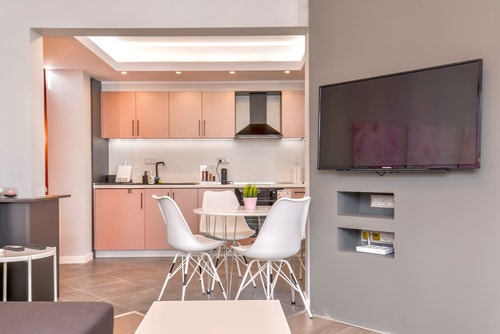 ROS? one bedroom designer apartment in city centre 4 Flat Manager Booking