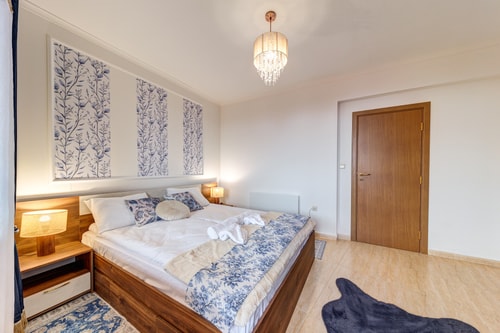 Ski Slope Getaway at Grand Monastery 12 Flat Manager Booking