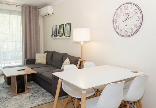 Primorki Park 1 BD Flat with Desk & Balcony 4 Flat Manager Booking