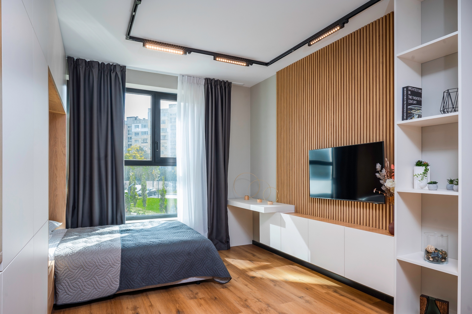 Aviva Living Studio 1 Flat Manager Booking
