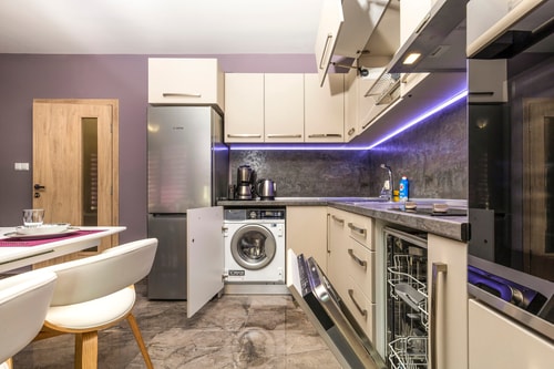 Stylish 1BD flat with a Parking Spot 8 Flat Manager Booking