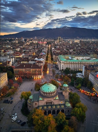 Maria Pop Bogomil 1B · ❀ Aurora-an oasis in vibrant downtown! ❀ A/C, lift 16 Flat Manager Booking